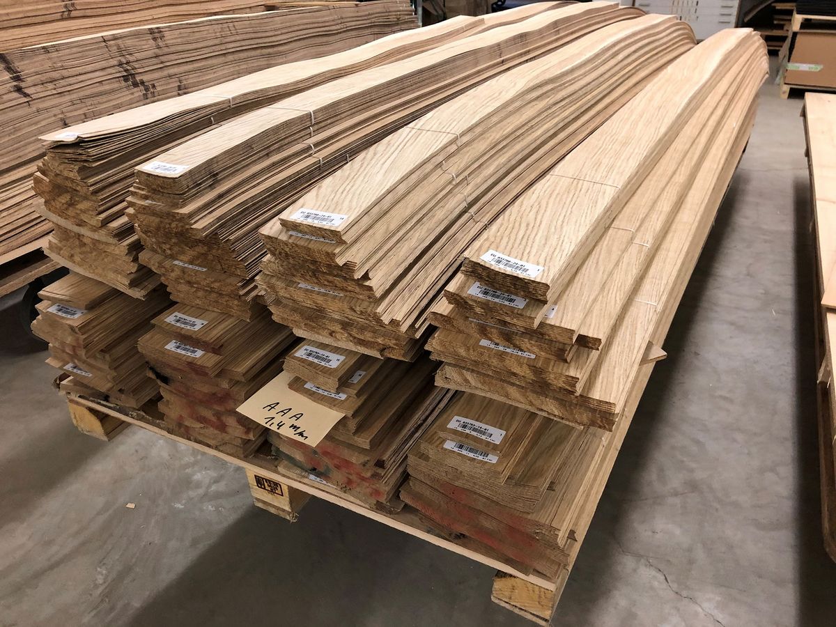 Roser during veneer production Barcode after veneer production
