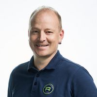 Individuelle Projektberatung vom Furnierexperten Fabian Sager, Roser AG