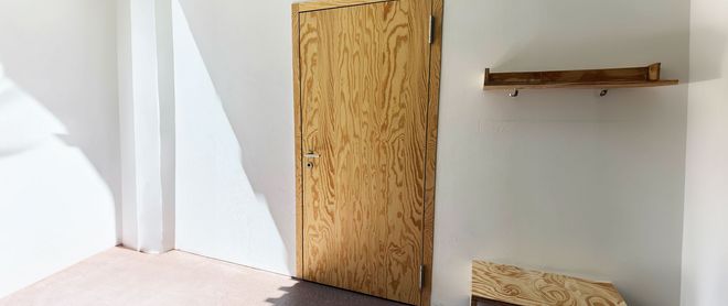 Furnierte Türen: Seekiefer geschält