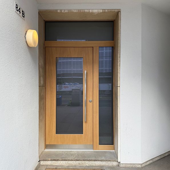 Planung und Durchführung Haustüre in Basel