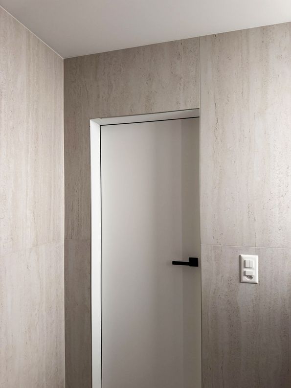 Moderne zargenlose Türen von der Roser AG, Birsfelden bei Basel Türen Beratung bei Birsfelden, Basel