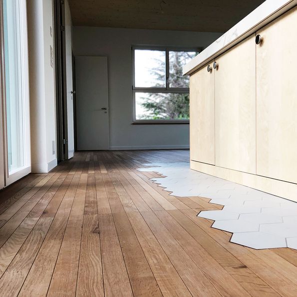 Kitchen remodeling, oak parquet, kitchen in birch veneer