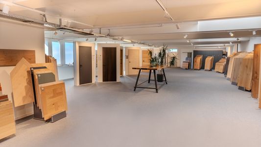 Ausstellungsraum für Parkett, Türen und Terrassen
