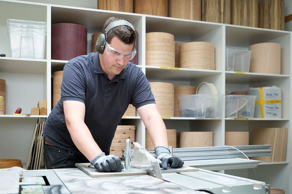 Apple veneer for drum making