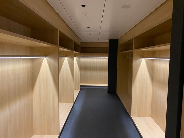 Customised veneer solutions, The Circle, Zurich