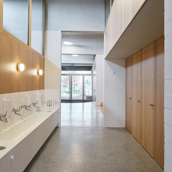 Oak veneer for the Winkel kindergarten