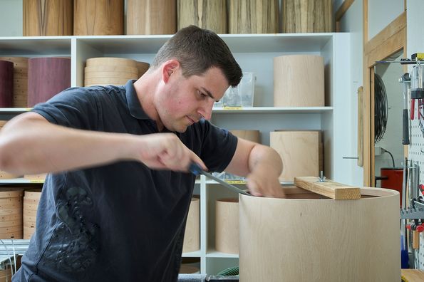 Olive veneer for drum making