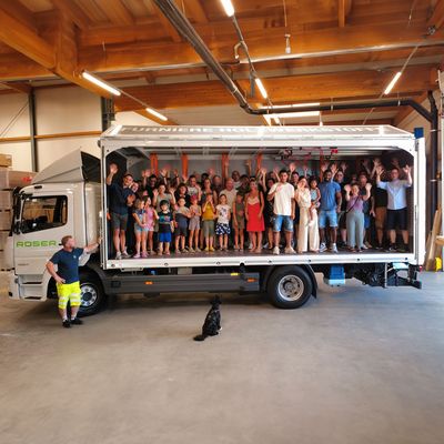 Neuer Roser LKW