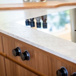 Natürliche Holzoberfläche Küche