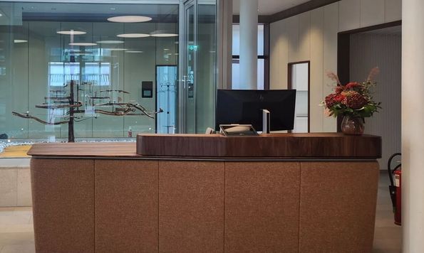 Rohfurnier Lieferung Raiffeisenbank Therwil