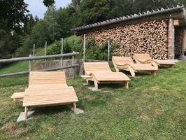 Accoya Holzliegen für Garten Wellnessbereich und Aussenanlage