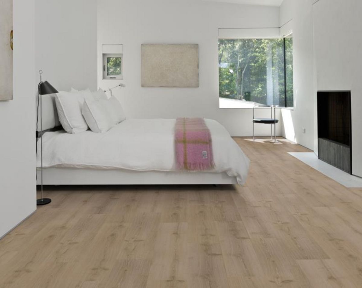 Price reduction for Kährs Luxury Tiles design floors