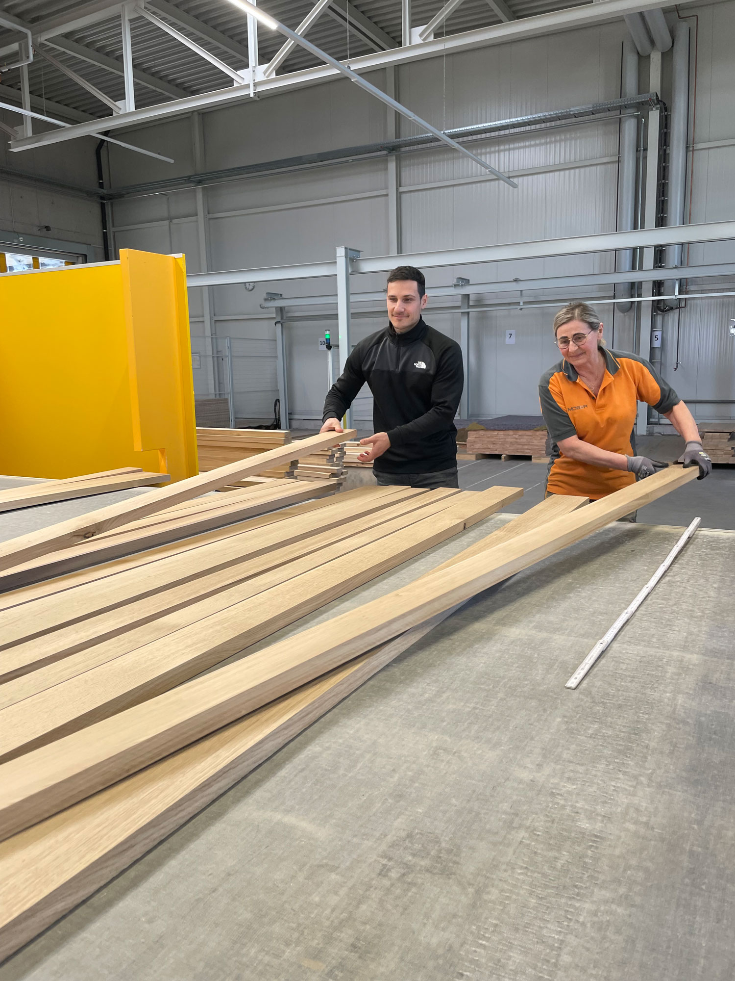 Möbelplatten Produktion Schweiz