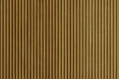 Alfa Relief Inn gefräst aus Massivholz mit Vlieskaschierung Nussbaum